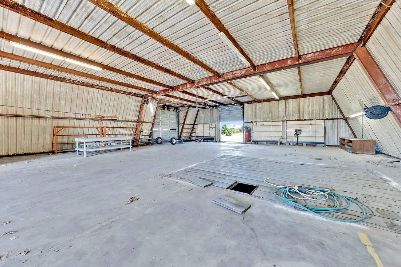 2.77-Acre Country Property with Large Metal Shop in Sulphur Springs, TX photo 8