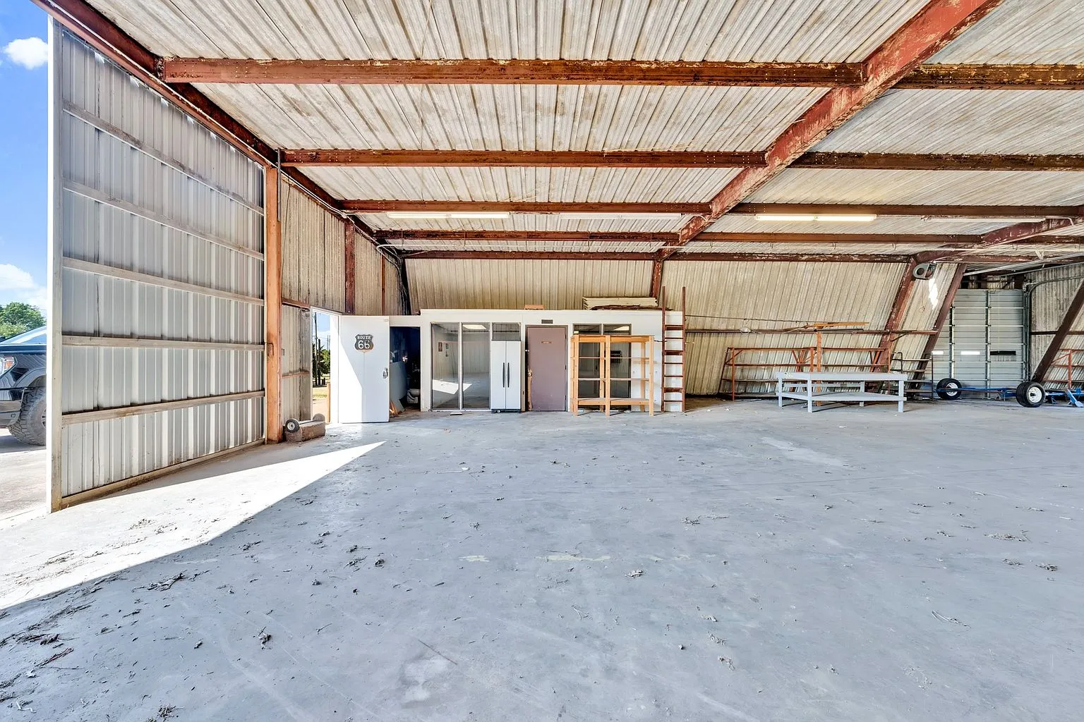 2.77-Acre Country Property with Large Metal Shop in Sulphur Springs, TX photo 9