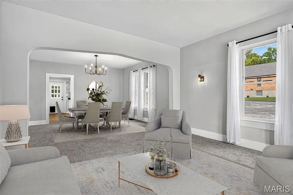 Updated 2-Bedroom Single-Family Home with Fenced Backyard in Leadwood photo 6