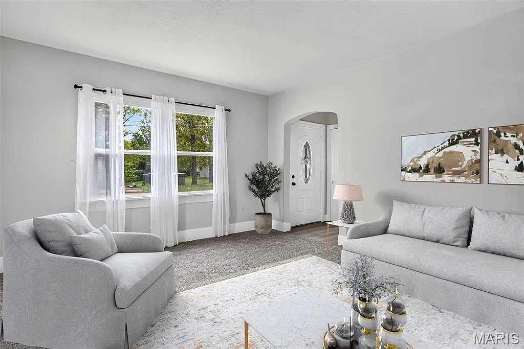 Updated 2-Bedroom Single-Family Home with Fenced Backyard in Leadwood photo 7
