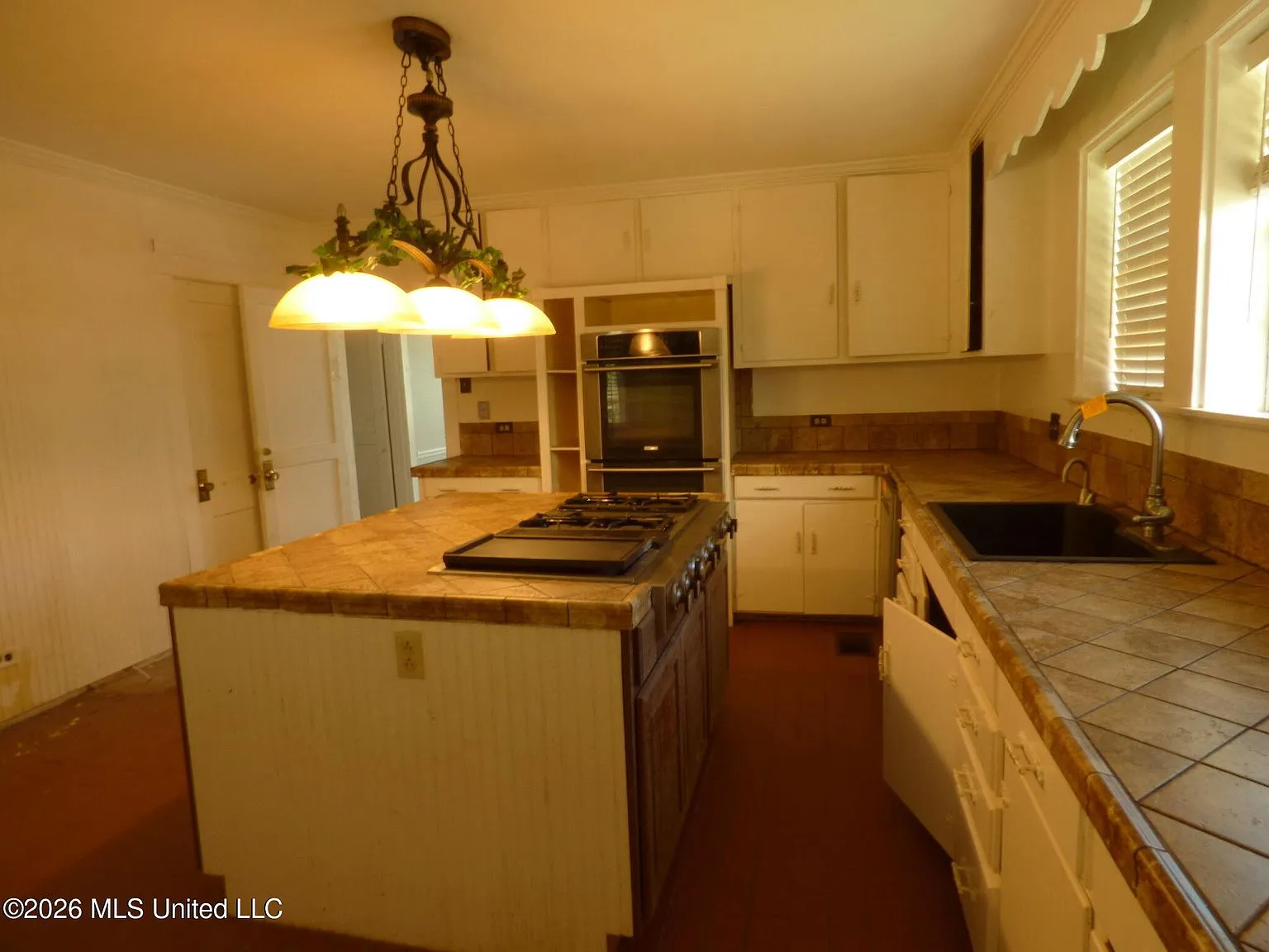 Spacious Centreville Single-Family Home on 17.45 Acres photo 8