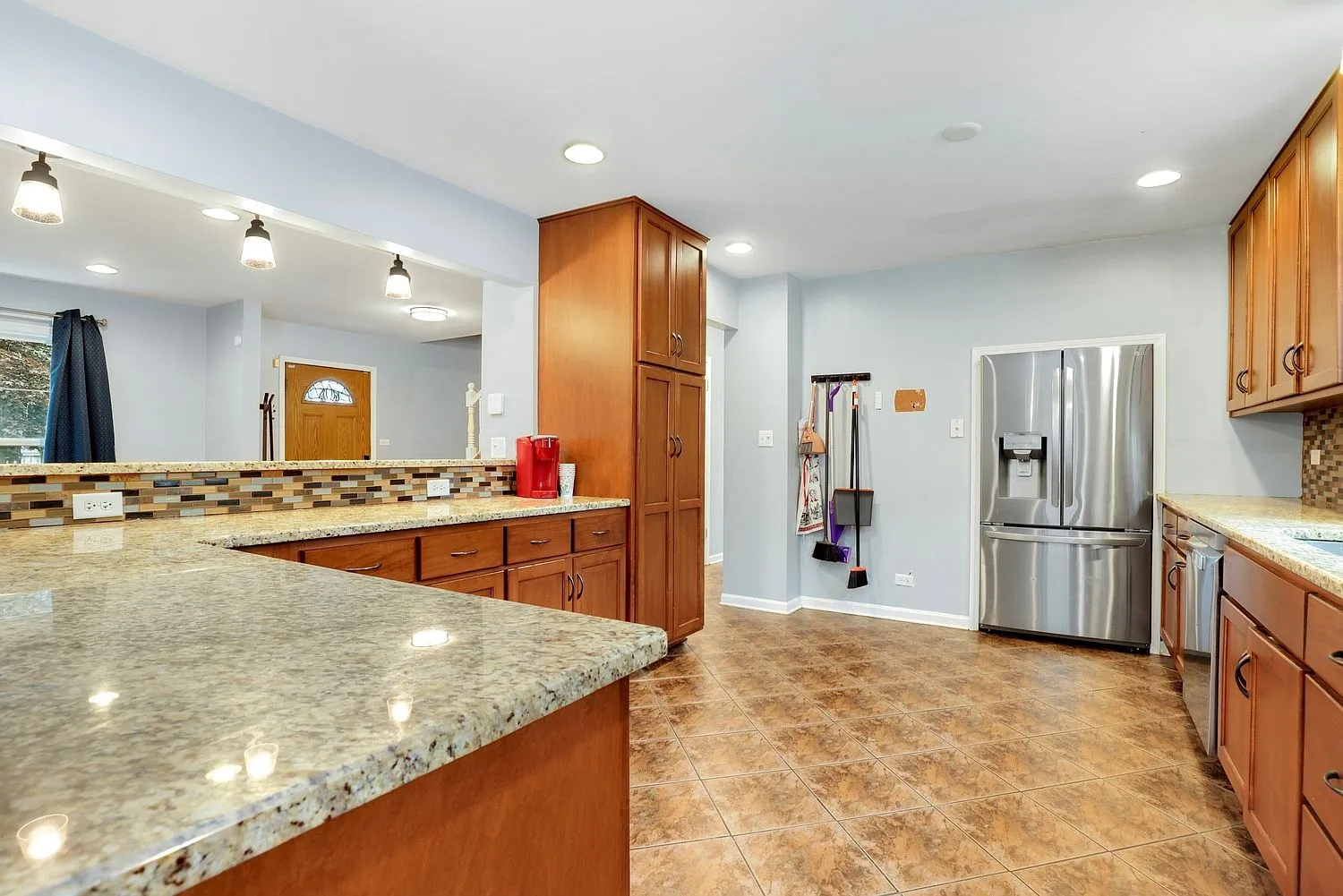 Updated Two-Story Home with Finished Basement in Hazel Crest, IL photo 8