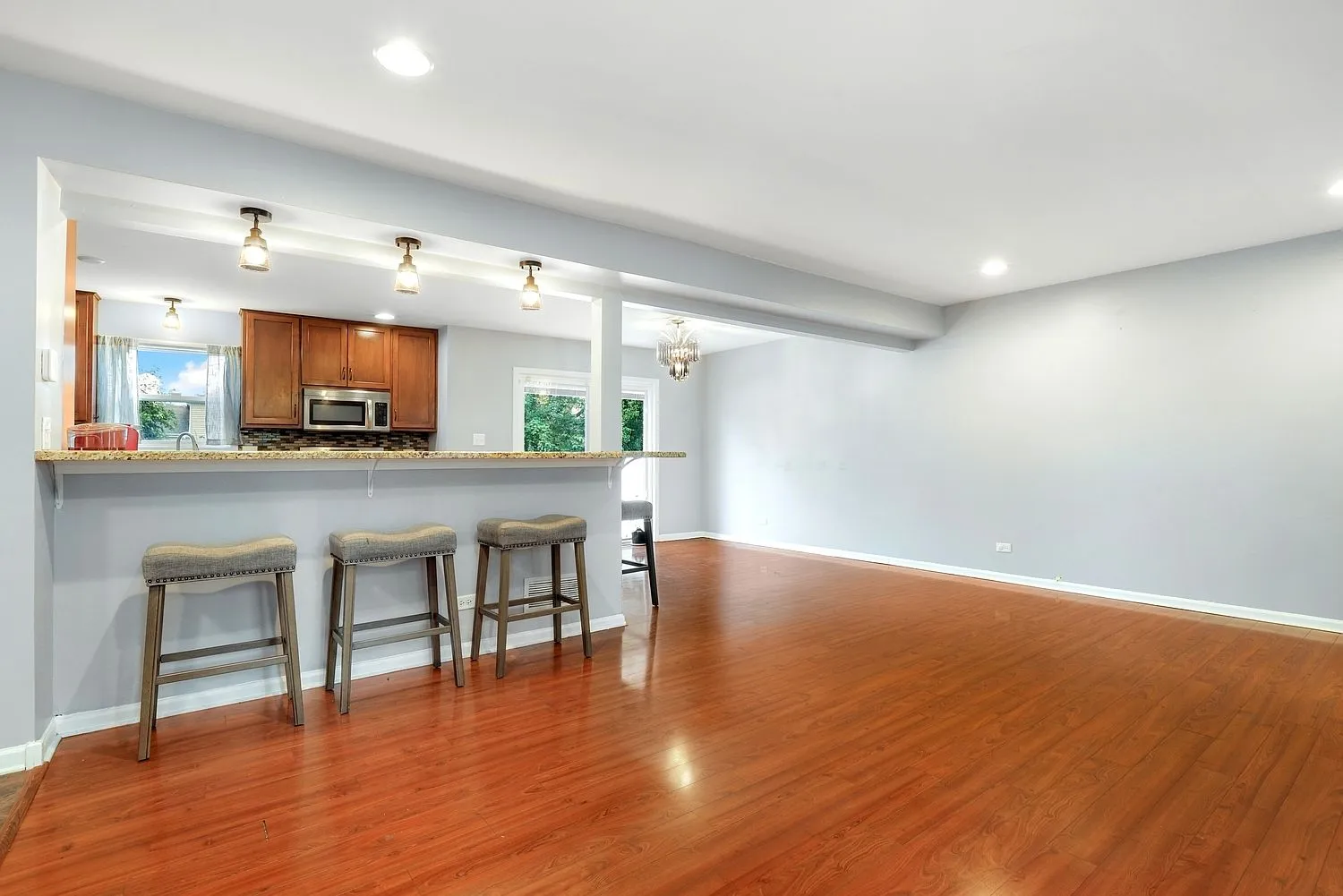 Updated Two-Story Home with Finished Basement in Hazel Crest, IL photo 5