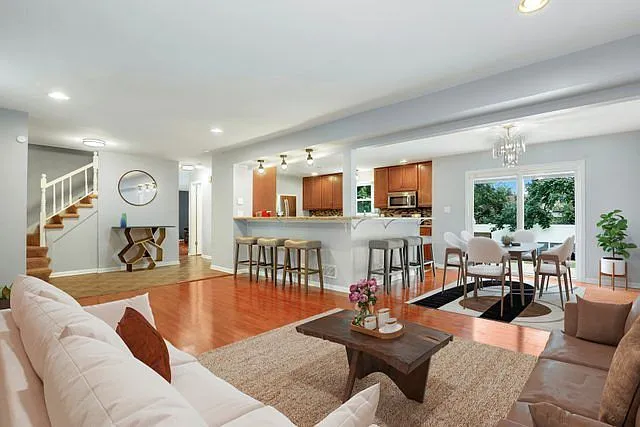 Updated Two-Story Home with Finished Basement in Hazel Crest, IL photo 3