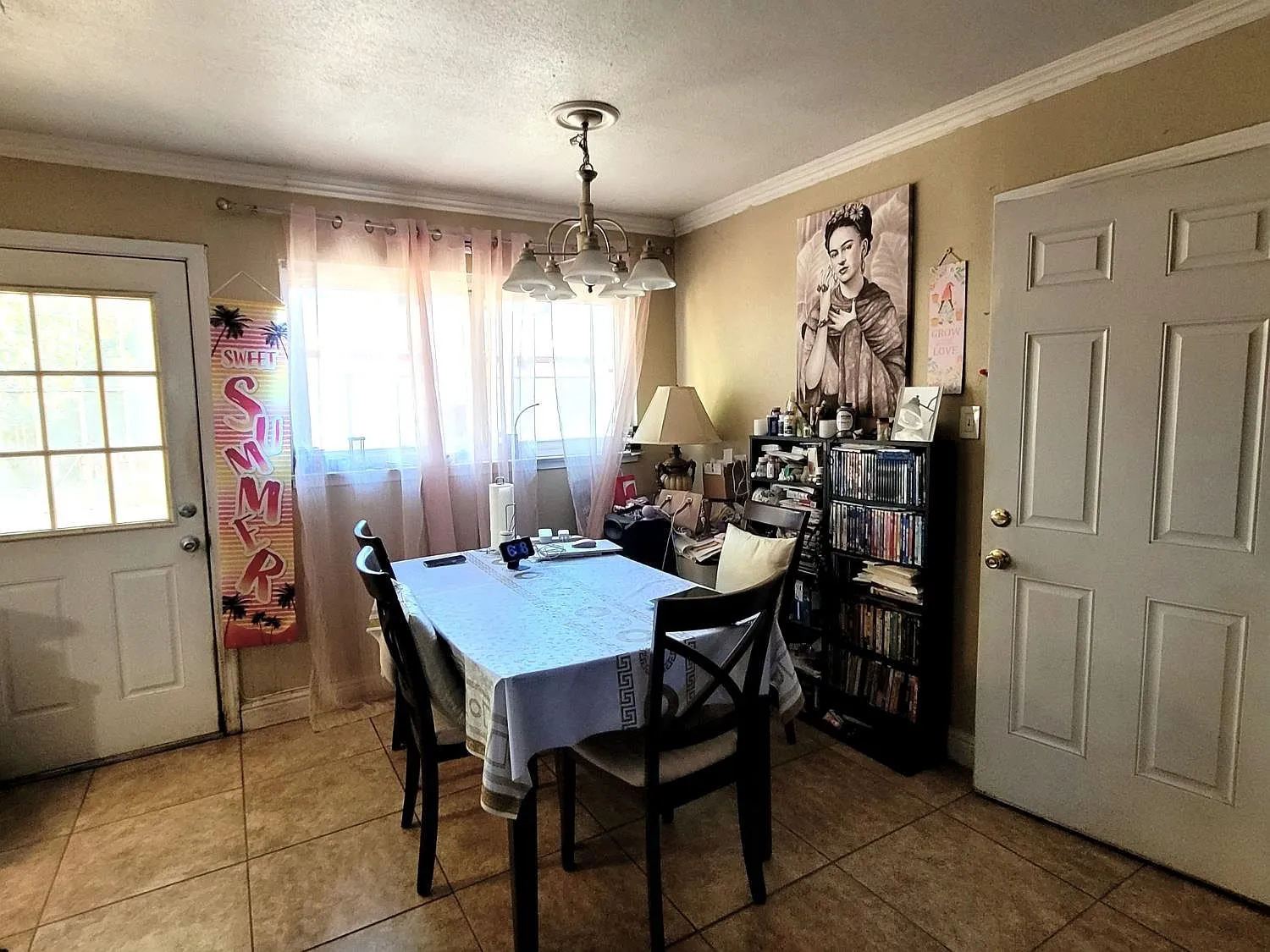 3-Bedroom Fixer Single-Family Home with RV Access in Citrus Heights photo 3