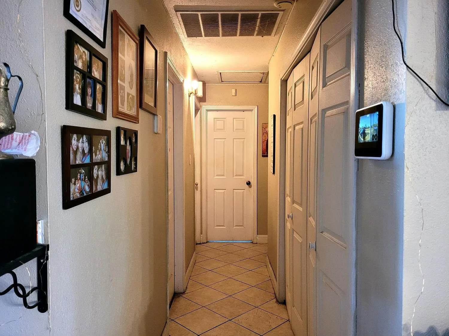 3-Bedroom Fixer Single-Family Home with RV Access in Citrus Heights photo 5