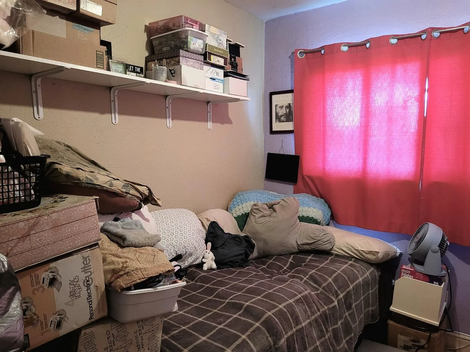 3-Bedroom Fixer Single-Family Home with RV Access in Citrus Heights photo 10
