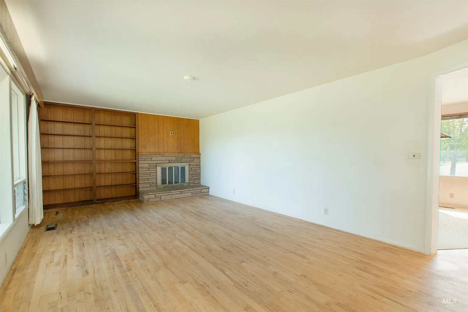 Mid-Century Medallion Home at 2716 N Redway Rd, Boise photo 6