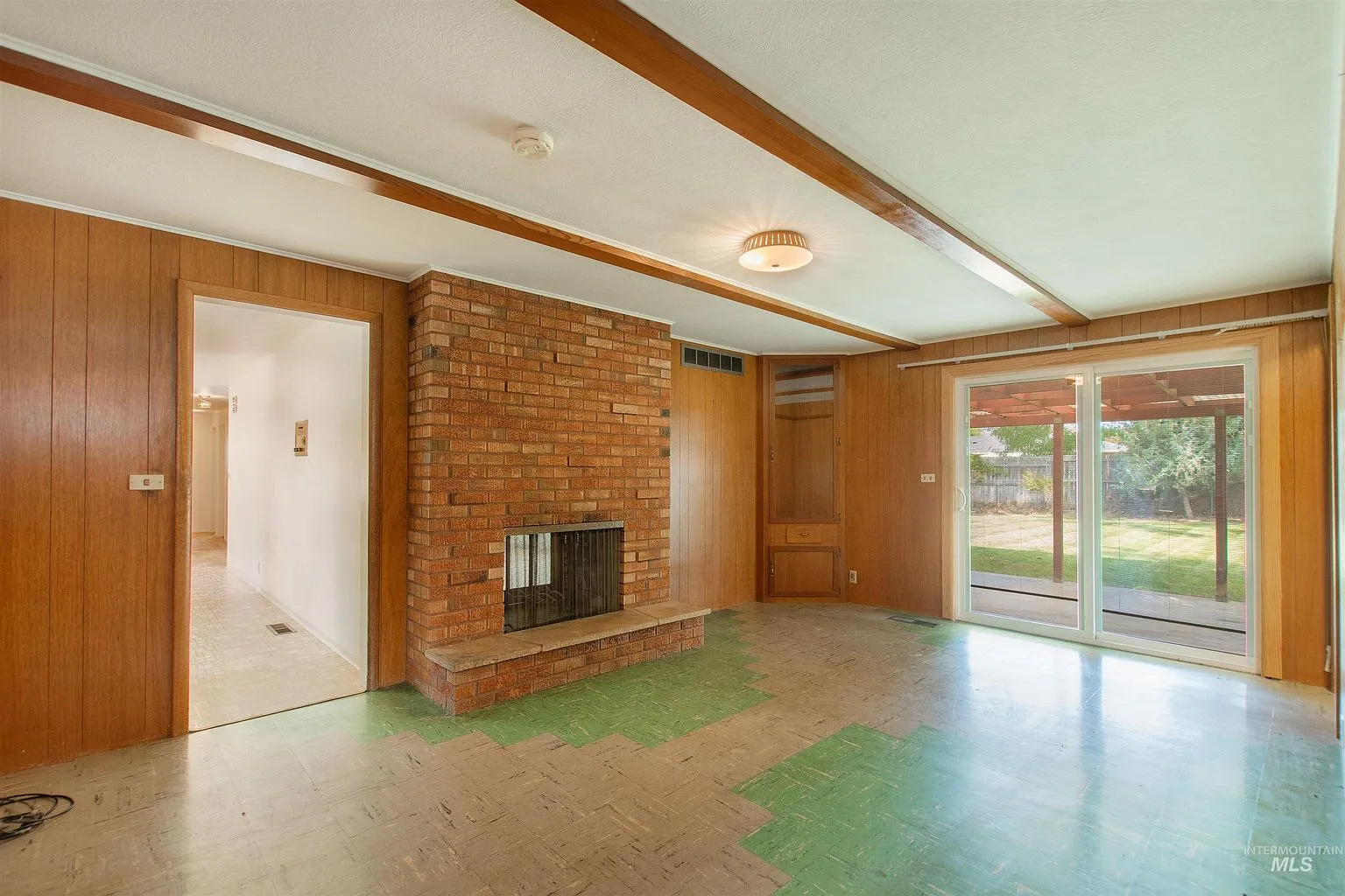 Mid-Century Medallion Home at 2716 N Redway Rd, Boise photo 9