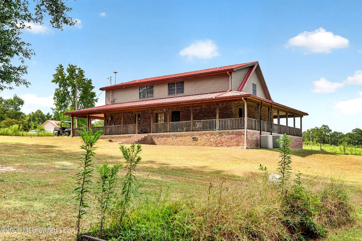 Country Home on 10.22 Acres at 33 Saddle Up Trl, Carriere, MS photo 2