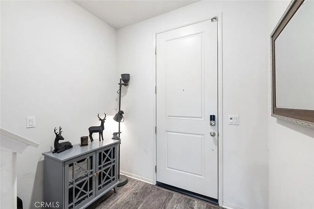 29517 Summerly Pl, Lake Elsinore, CA 92530 | Updated 4-Bedroom Home for Sale photo 8
