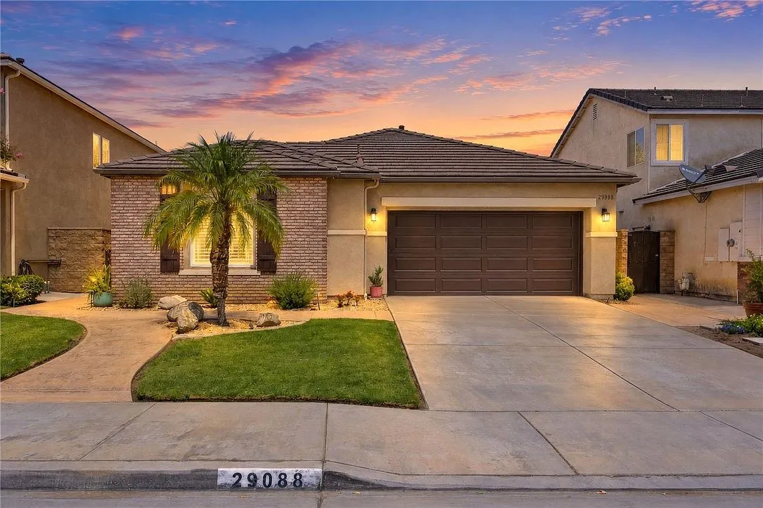 29088 Overboard Drive: Heritage Lakes Single-Story Home for Sale in Menifee, CA photo 2