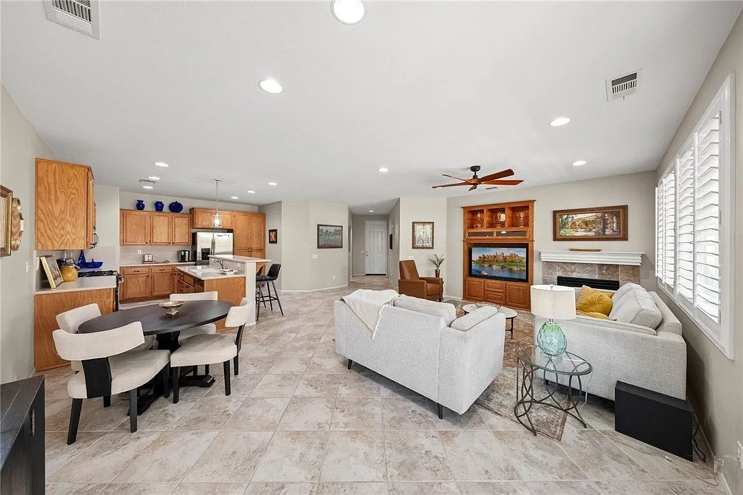 29088 Overboard Drive: Heritage Lakes Single-Story Home for Sale in Menifee, CA photo 9