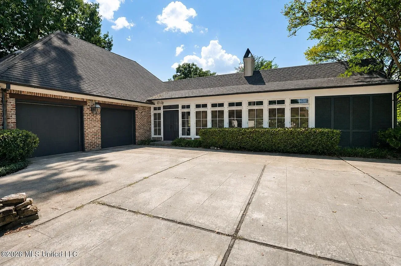 Acadian-Style Home with Private Park-Like Lot in Northeast Jackson photo 2