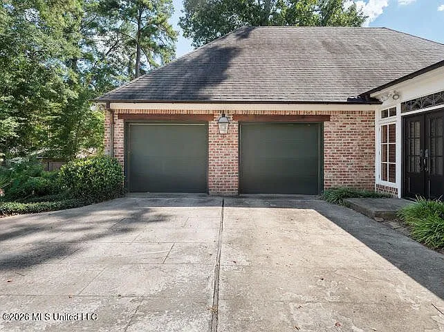 Acadian-Style Home with Private Park-Like Lot in Northeast Jackson photo 4