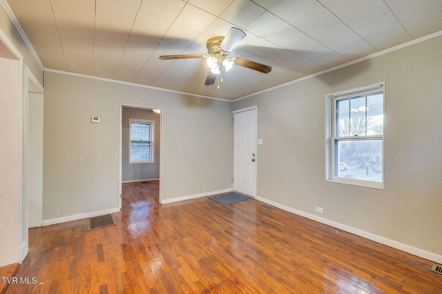 Updated 3-Bedroom Home on 0.34 Acres in Kingsport, TN photo 6