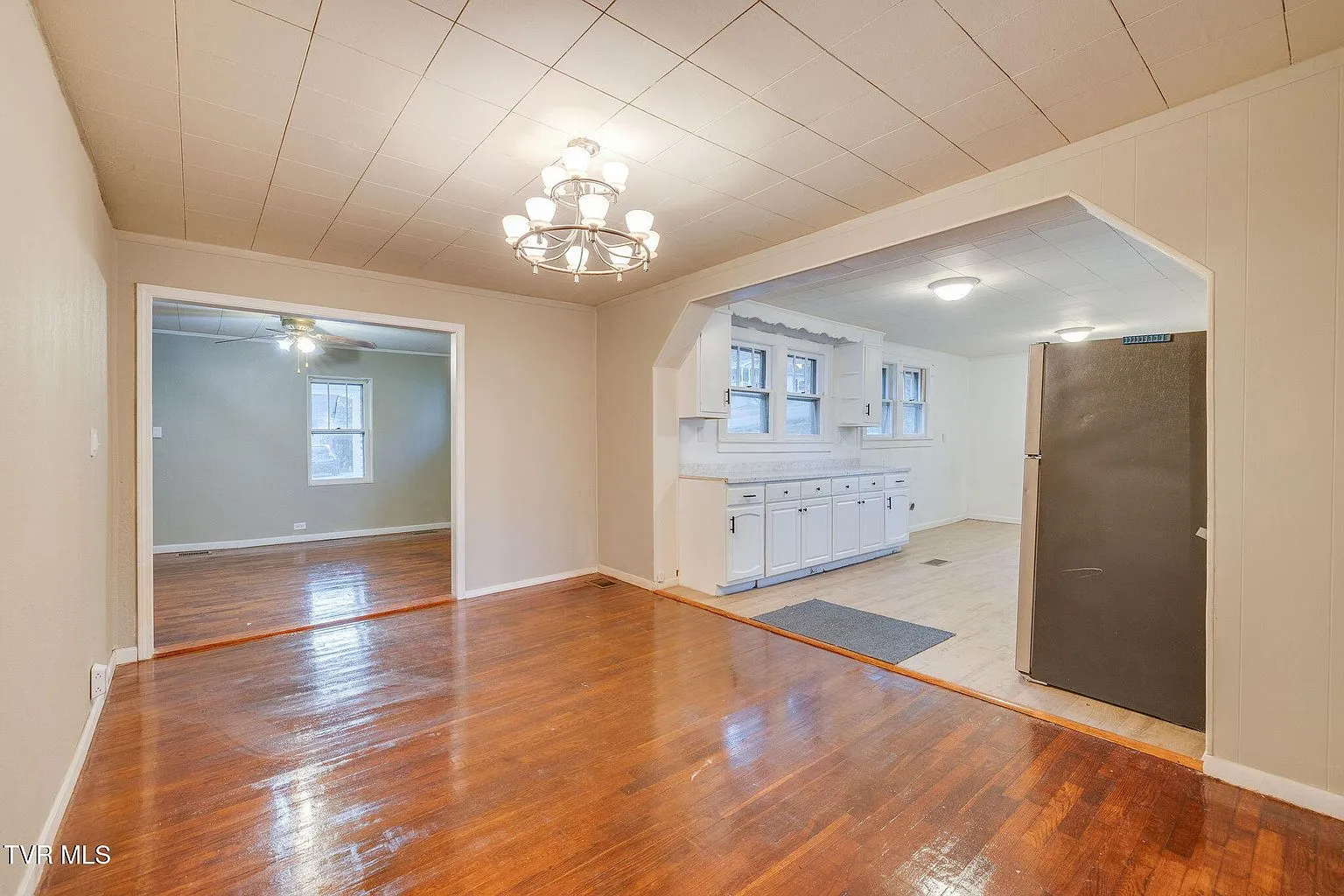 Updated 3-Bedroom Home on 0.34 Acres in Kingsport, TN photo 8