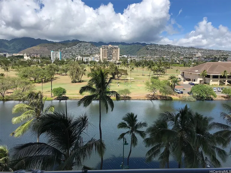 Monte Vista Waikiki Apartment with Unobstructed Views property photo