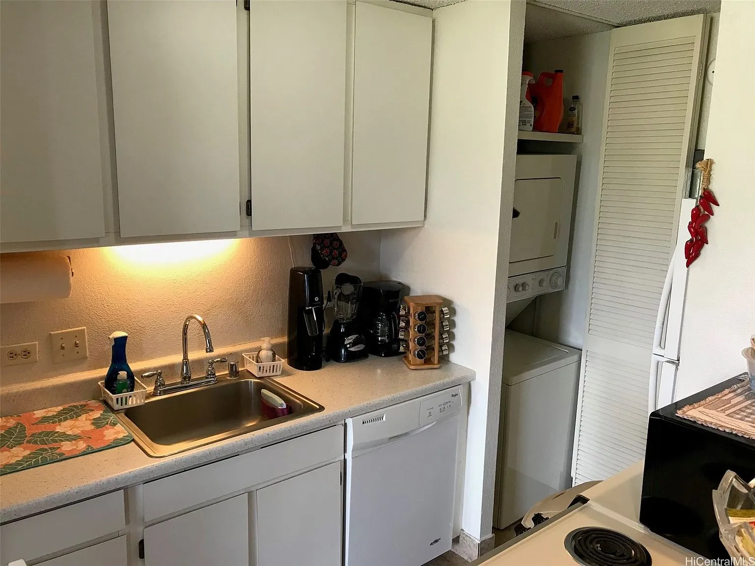Monte Vista Waikiki Apartment with Unobstructed Views photo 7