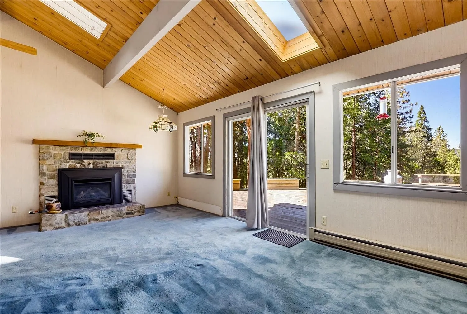 Cabin on 5.01 Acres with Detached Garage in Nevada City photo 8