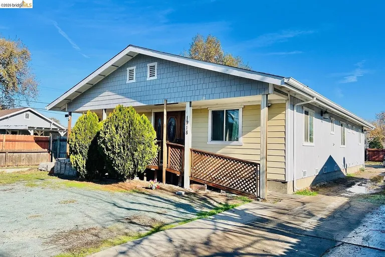 Single-Story Home with Three Separate Units in Stockton property photo