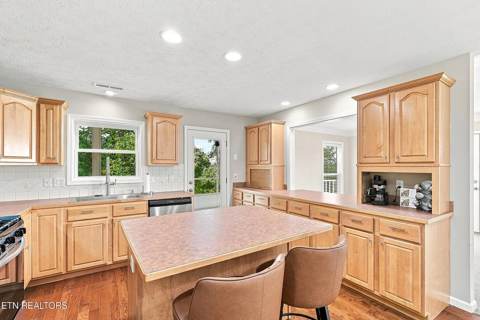 Executive Home on 1.9 Acres in Allenridge Estates, Sevierville, TN photo 9
