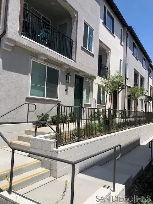 Deed-Restricted Affordable Townhouse in San Diego photo 2