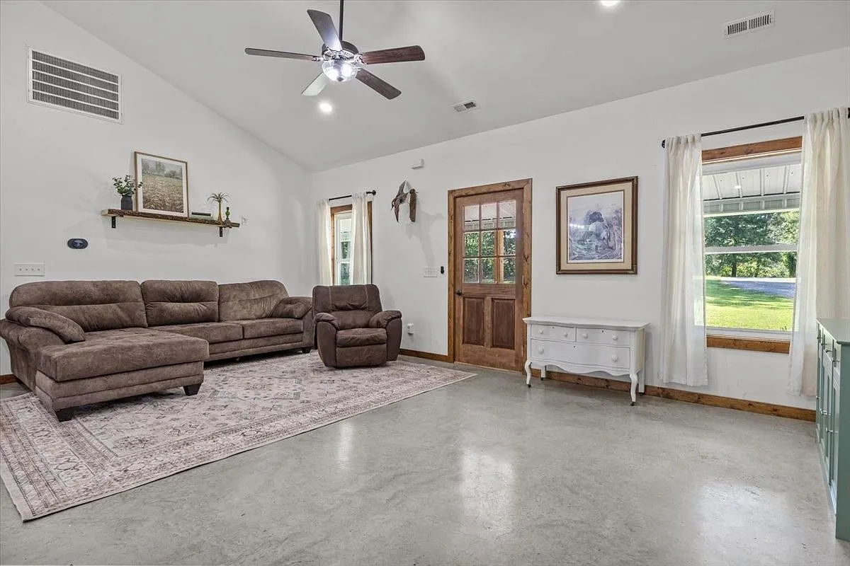 2022 Barndominium on 13.12 Acres at 129 Upper Alsup Rd, Tennessee Ridge, TN photo 8