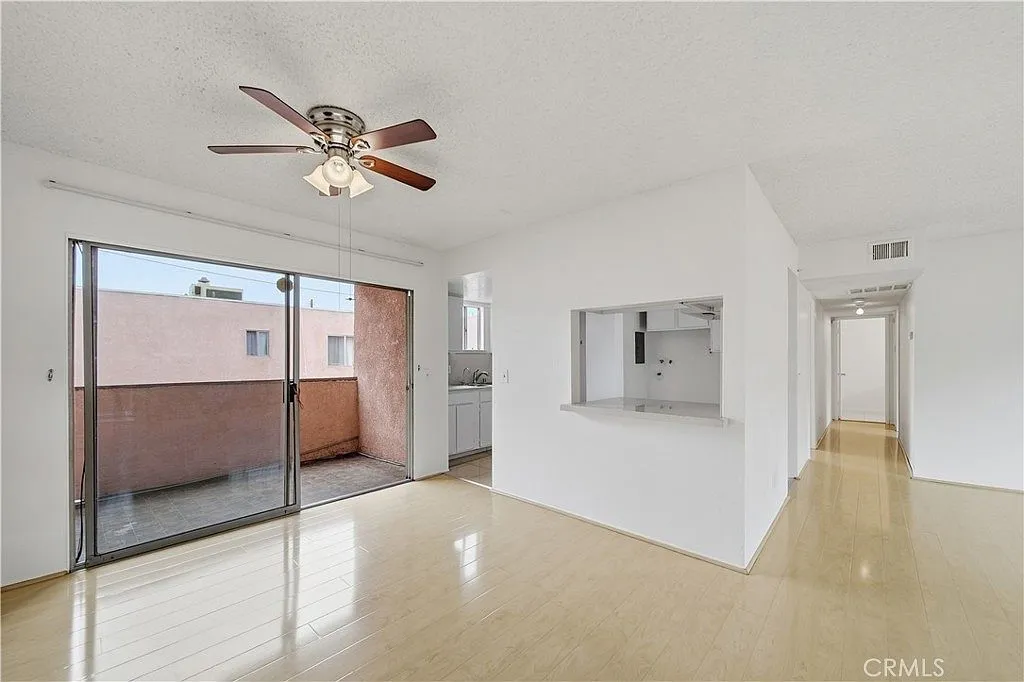 Move-In-Ready El Monte Condo with 2-Car Garage photo 7