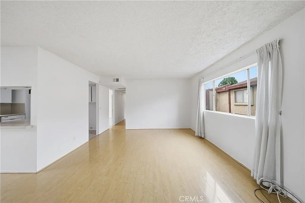 Move-In-Ready El Monte Condo with 2-Car Garage photo 5