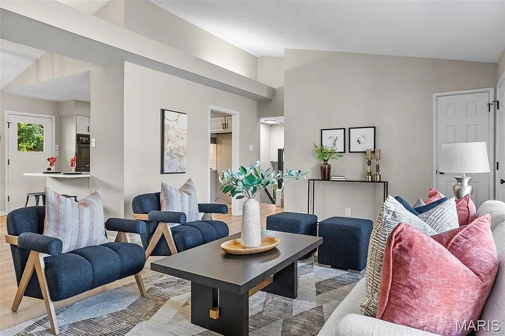 Updated St. Louis Home with Walk-Out Lower Level in 63146 photo 6