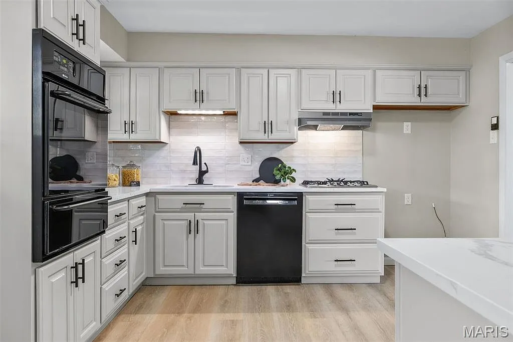 Updated St. Louis Home with Walk-Out Lower Level in 63146 photo 9