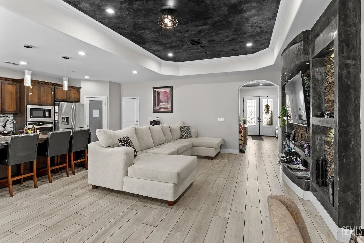 2020-Built Home with Expansive Lot in Bakersfield photo 5