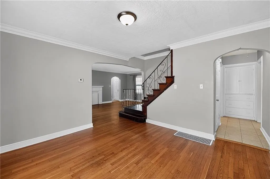 3-Bedroom Single-Family Home in Kansas City, MO photo 9
