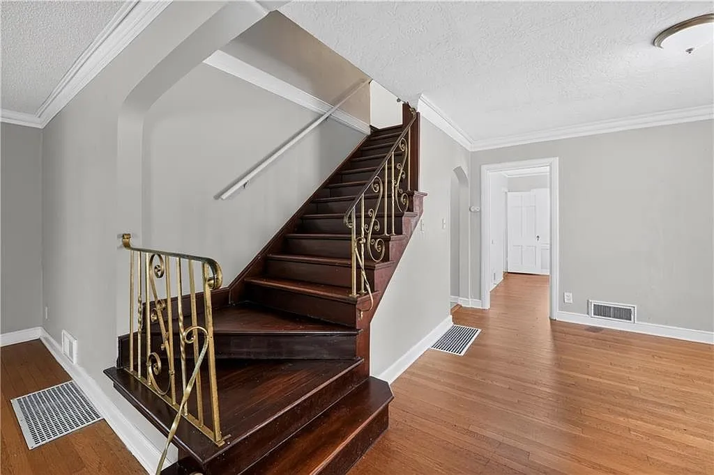 3-Bedroom Single-Family Home in Kansas City, MO photo 10