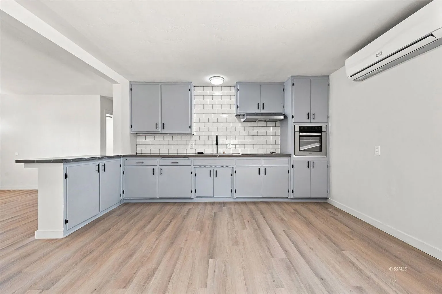 Renovated 2-Bedroom Home for Sale at 15 Fussel St, Bodfish, CA photo 10