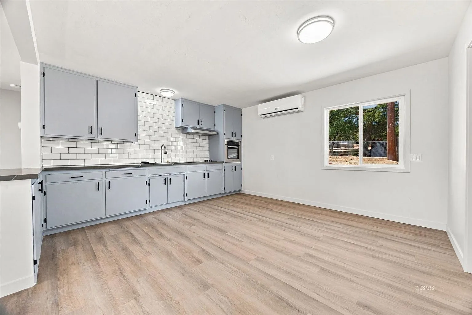 Renovated 2-Bedroom Home for Sale at 15 Fussel St, Bodfish, CA photo 9