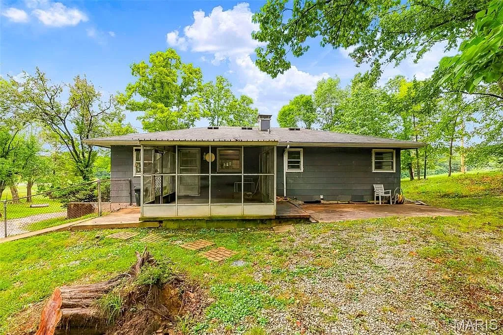 Ranch Home on 4.44 Acres in Wildwood, Missouri photo 8