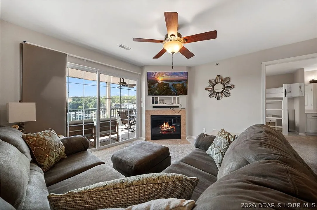 Furnished Lake-View Condo at Highland Shores, Lake Ozark photo 3