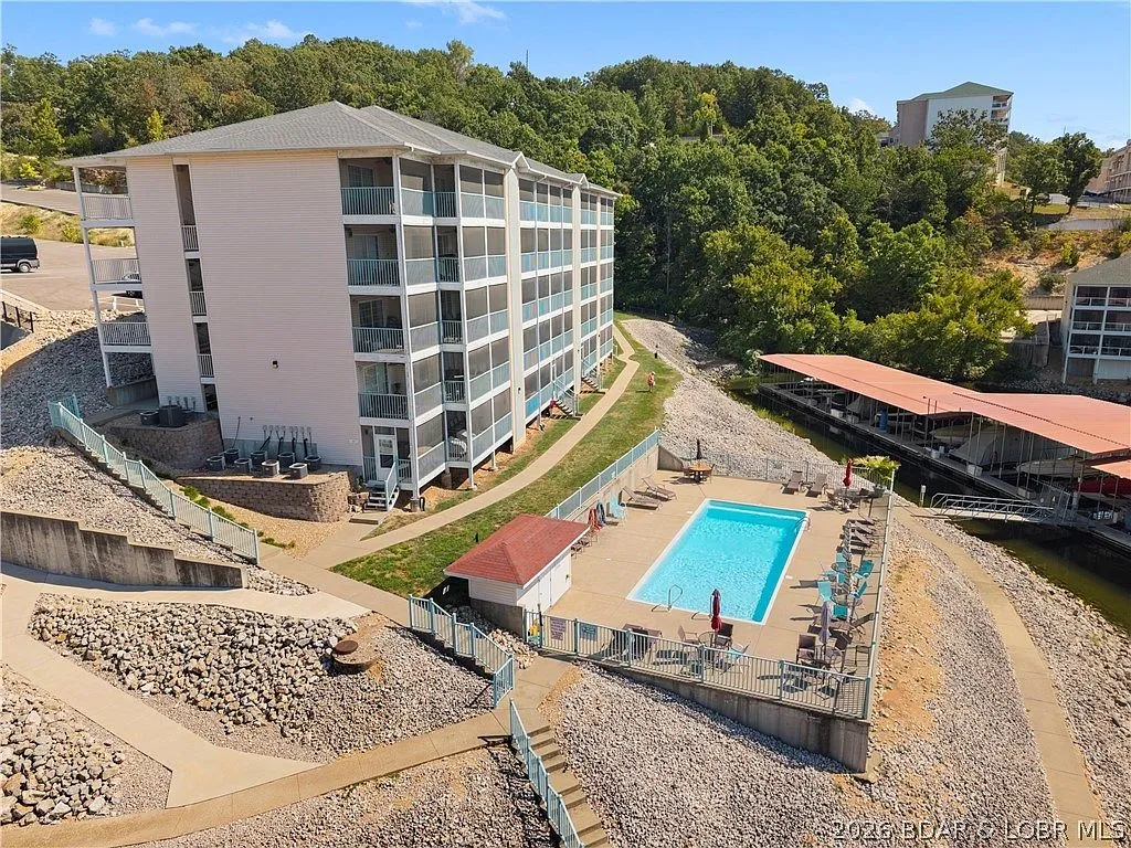 Furnished Lake-View Condo at Highland Shores, Lake Ozark photo 5