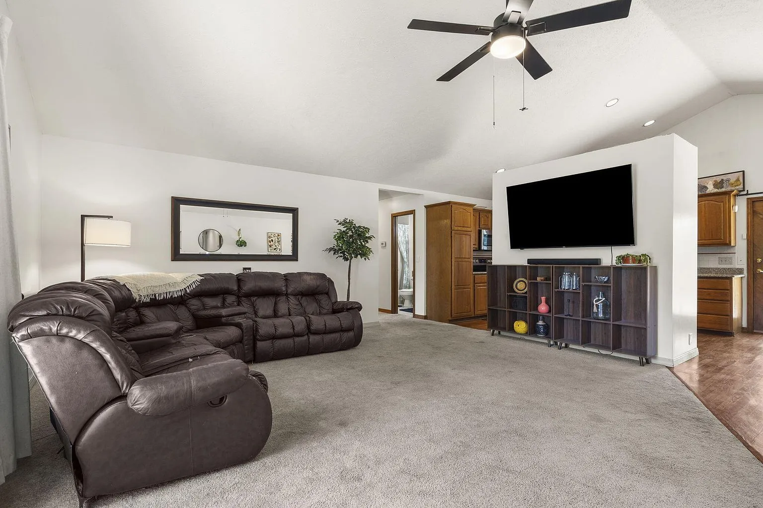 Flexible 4-Bedroom Branson Home with Walkout Lower Level on 1 Acre photo 8