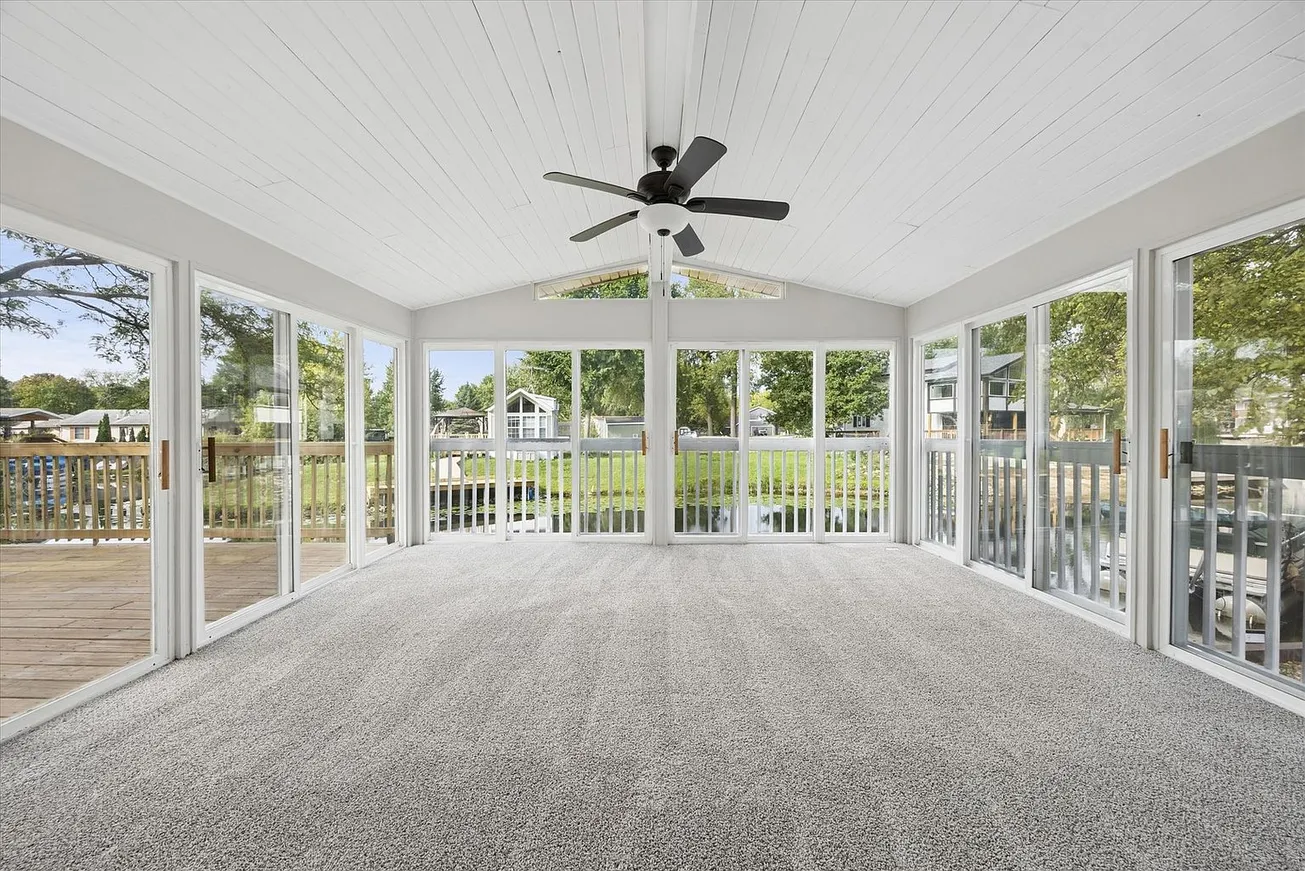 Waterfront Home in Shadow Lakes, Wilmington photo 10