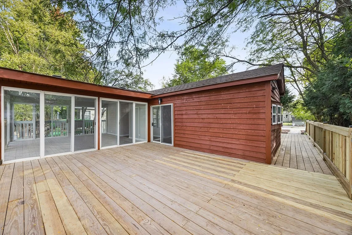Waterfront Home in Shadow Lakes, Wilmington photo 4