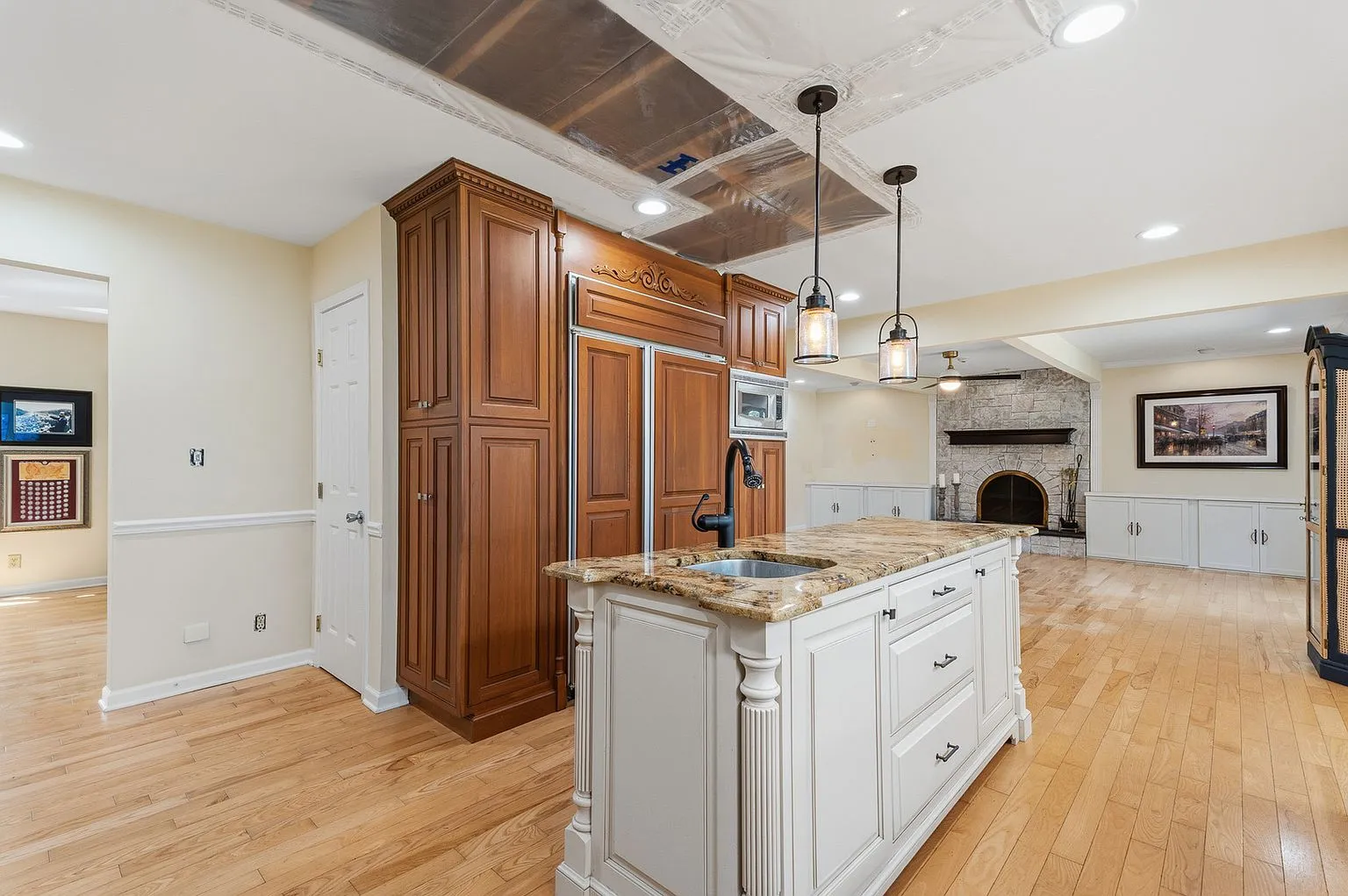 Updated Lockport Home on a Landscaped Double Lot photo 5