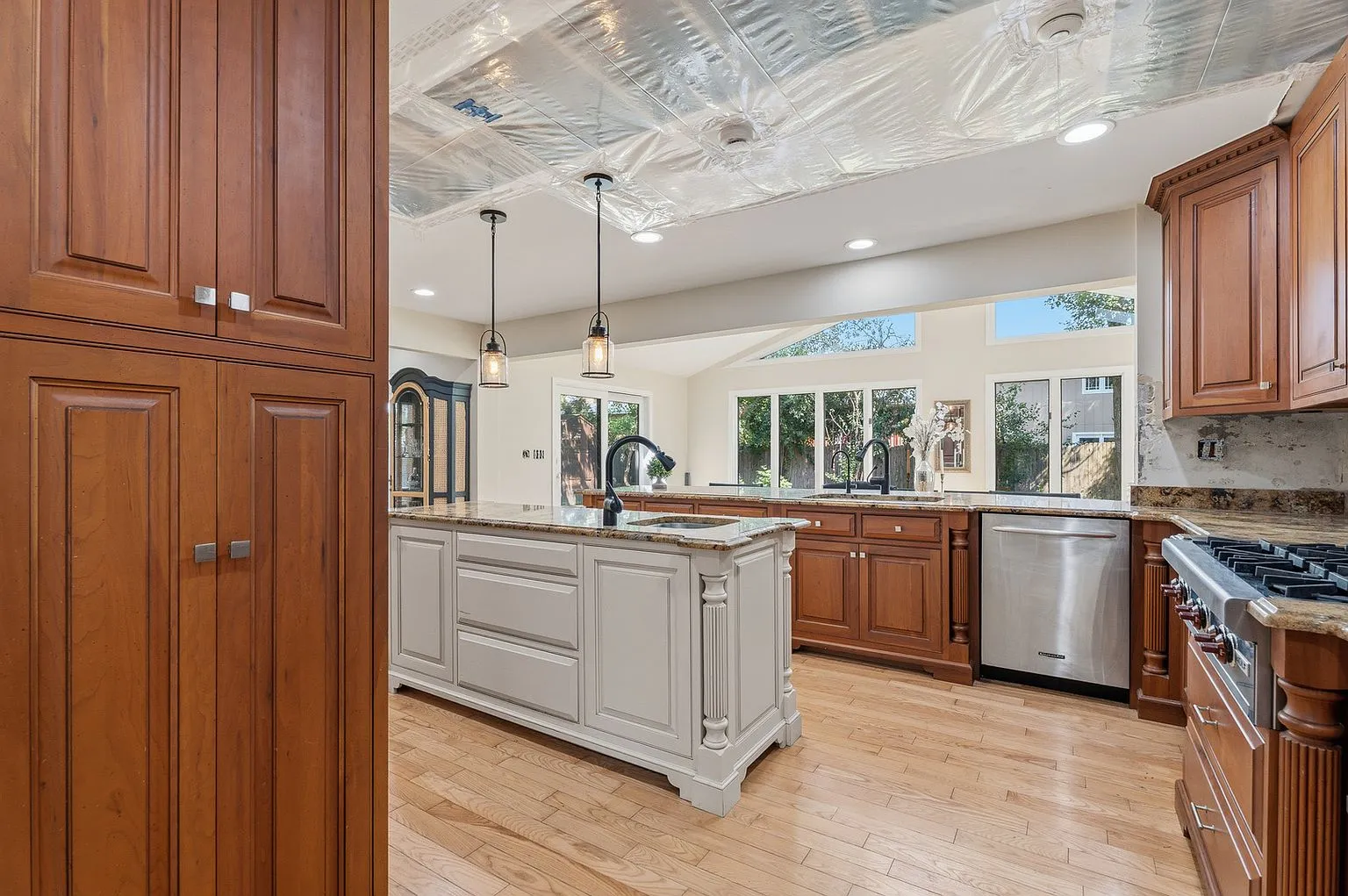 Updated Lockport Home on a Landscaped Double Lot photo 7