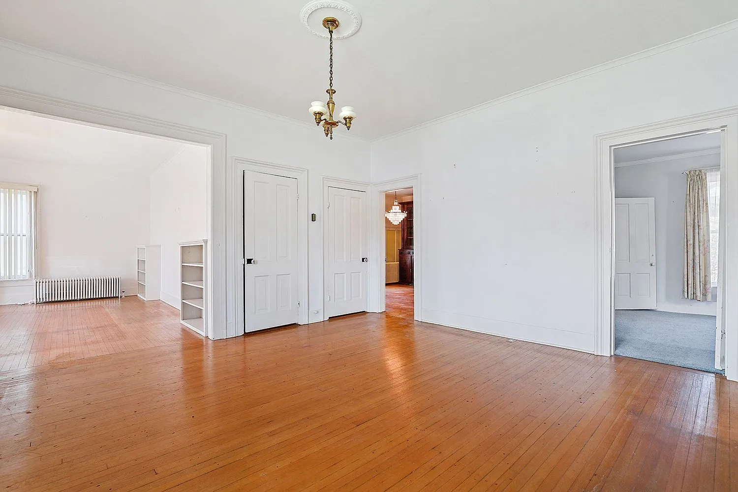 Historic Country Home with Original Details in Sandwich photo 9